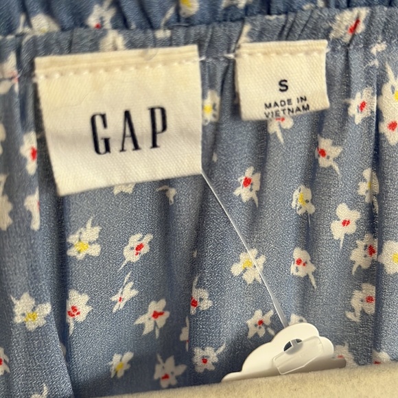 💙GAP Ruffle Neck Floral Print Chiffon Blouse-Long Sleeve & Tie-Light Blue-EUC - Picture 12 of 14